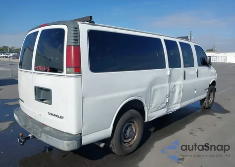 2001 Chevrolet Express z USA, uszkodzony, nr VIN 1GAHG39R311235336